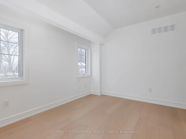 159 Humbervale Blvd — Photo 35