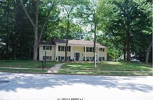 1st image of 300 S Cherry Grove Ave