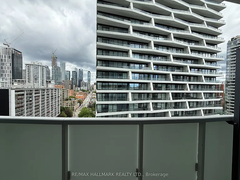 403 Church St #1506 — Photo 14