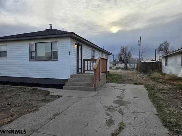 220 Buffalo St, Kimball, NE 69145