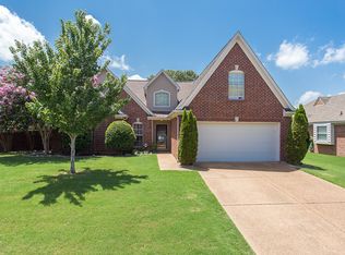5159 Summer Mist Dr, Arlington, TN 38002