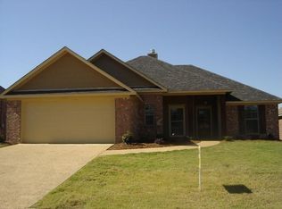 310 Fairview Dr, Brandon, MS 39047