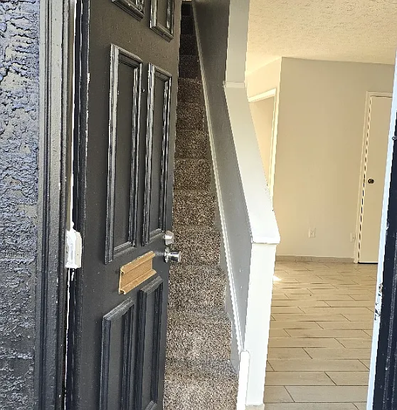 Michaelkenney Ln — Photo 1