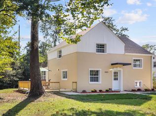6621 Hallwood Ave, Falls Church, VA 22046