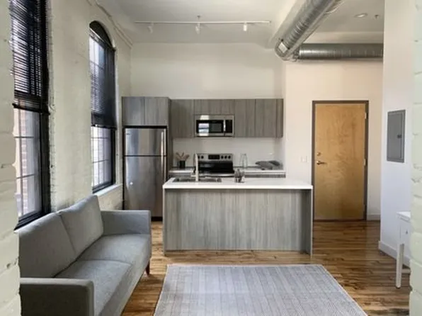 44 Warren St #206, Providence, RI 02907