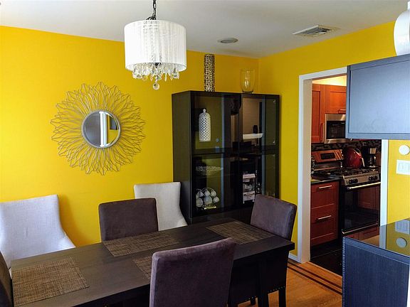 5th image of 7015 Polk St APT 9