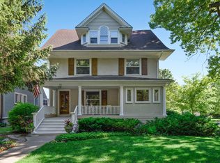 931 Greenwood Ave, Wilmette, IL