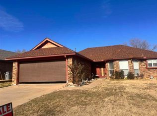 206 NE 48th St, Lawton, OK 73507