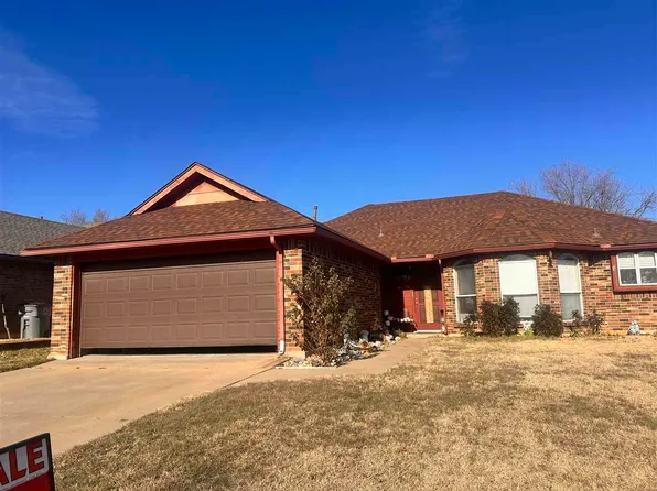 206 NE 48th St, Lawton, OK 73507