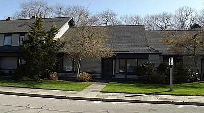 1st image of 7 Meadowbrook Way #81