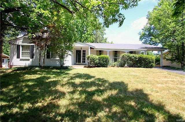 1st image of 1012 Orchard Lakes Dr