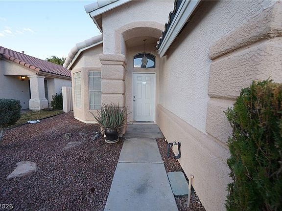 5th image of 884 Worrell Ave