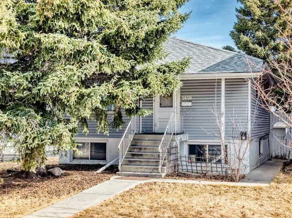 1610 W 40th St SW, Calgary, AB T3C 1W9