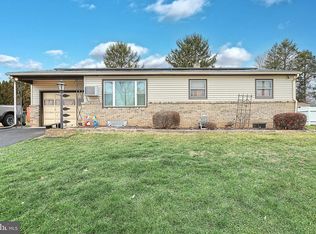 2607 Emig Mill Rd, Dover, PA 17315