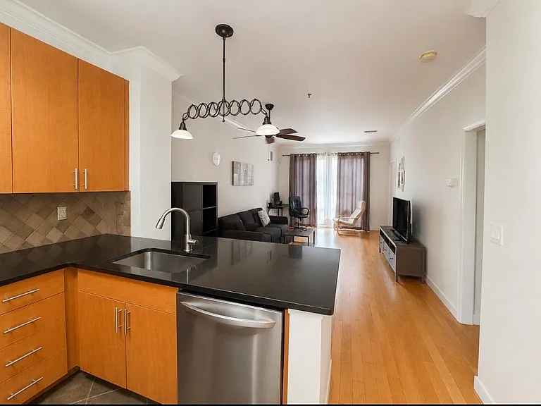 26 Avenue At Port Imperial #128 — Photo 6