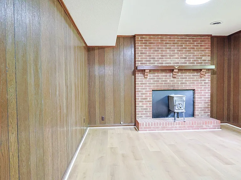 205 Tamassee Dr — Photo 21