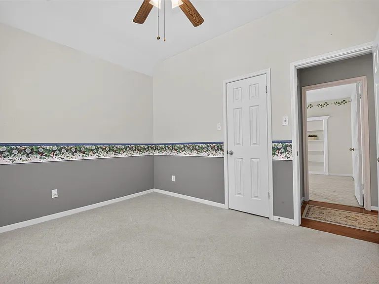 4414 Ringrose Dr — Photo 43