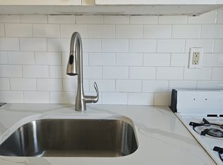 335 E Market St APT 2, Bethlehem, PA 18018