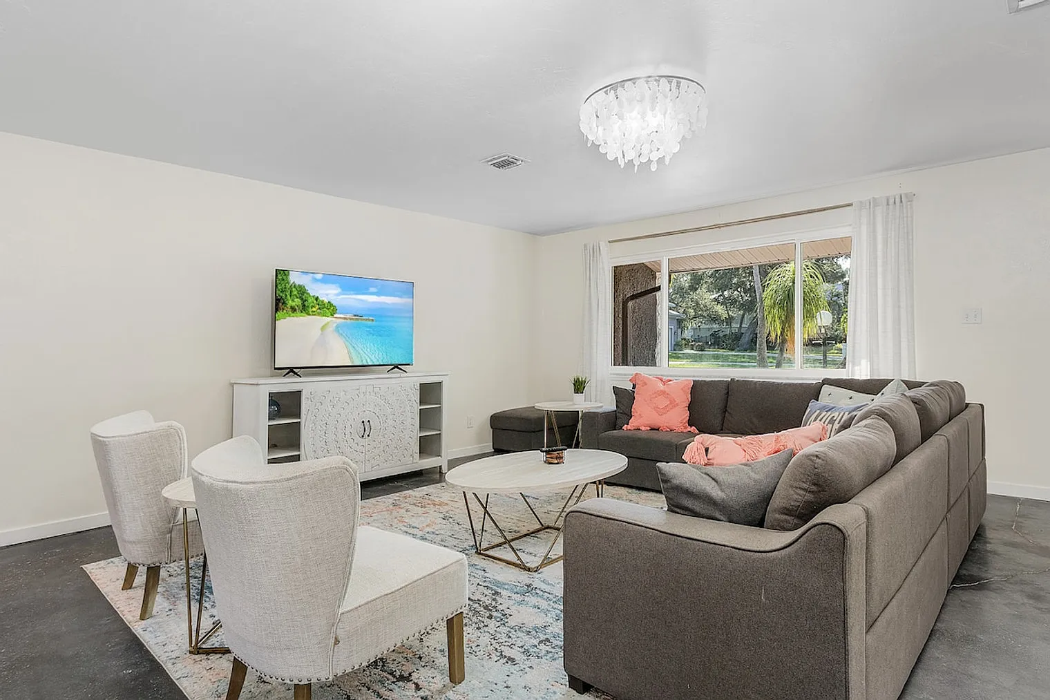 4 bed, 3.0 bath, $5,871 — Photo 4