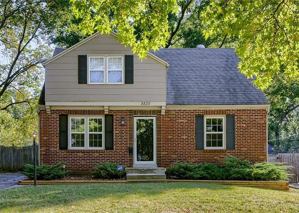 1st image of 8835 Rainbow Ln
