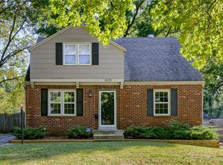 8835 Rainbow Ln, Kansas City, MO 64114