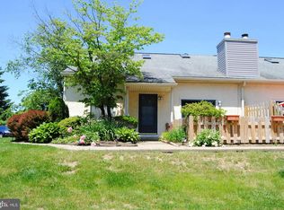 30 Ash Stoker Ln, Horsham, PA 19044
