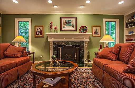 5th image of 2627 Englave Dr