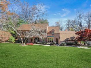 138 Ridgecrest Rd, Stamford, CT 06903