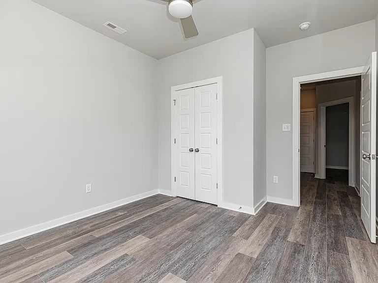 1529 Porter St #A — Photo 16