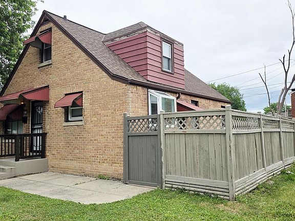 3rd image of 4606 N Sherman BOULEVARD