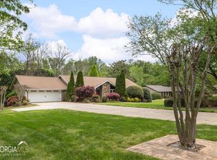 620 Hembree Rd, Roswell, GA 30076