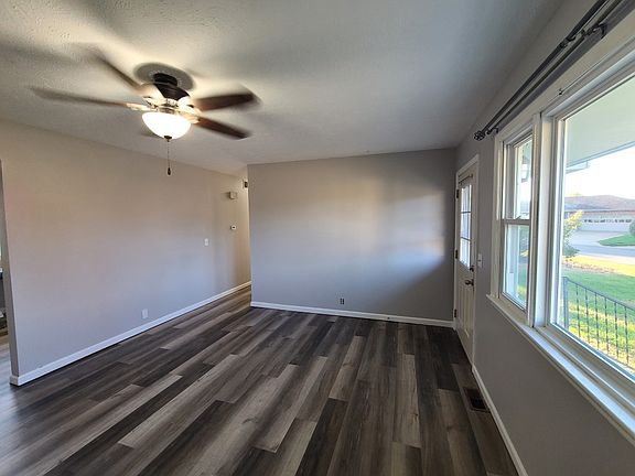 3rd image of 2255 Sherwood Ln