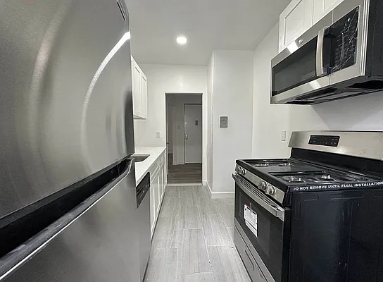 Rented by Coda Real Estate NYC | media 15