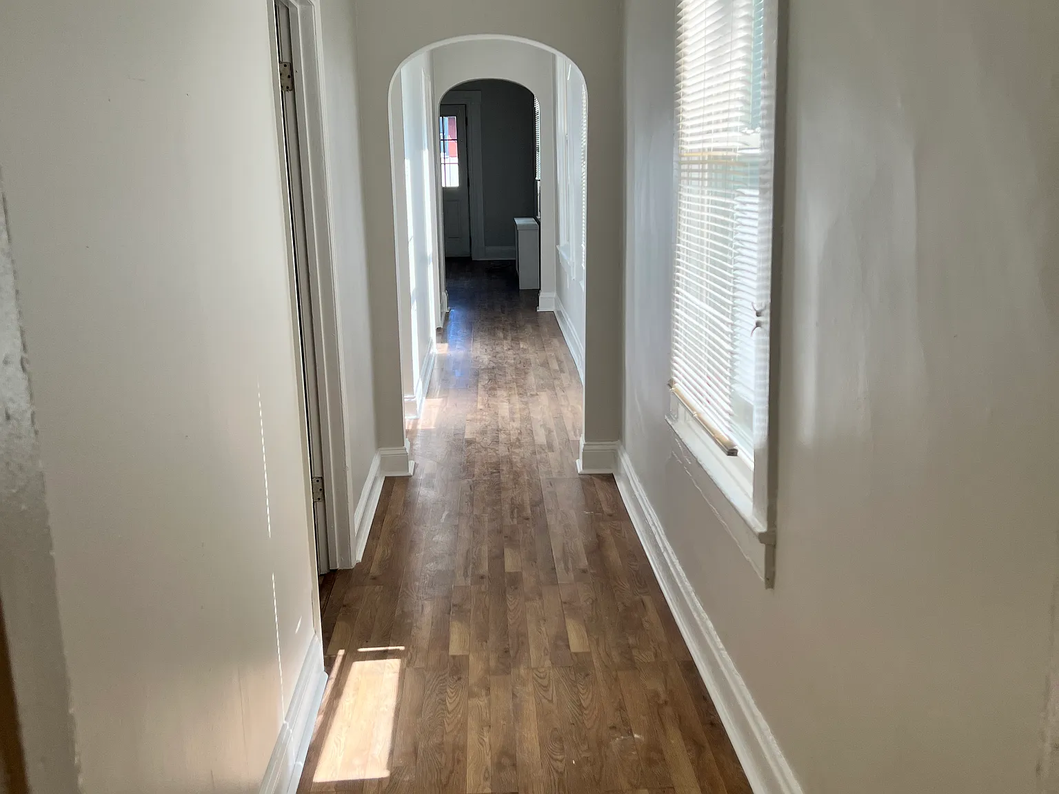 1311 Alberta St — Photo 4