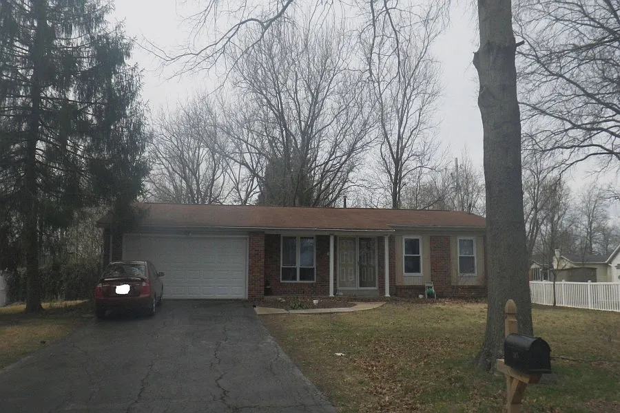 305 Sunrise Blvd photo 1