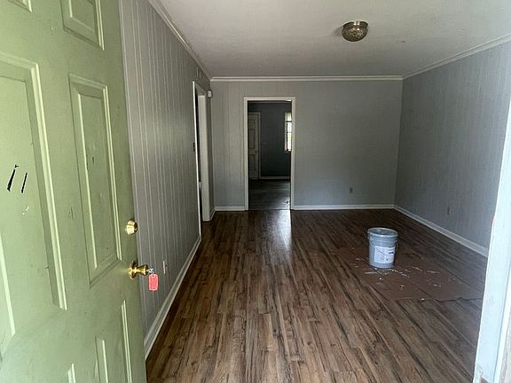 2nd image of 1707 Augusta Cir SE #B