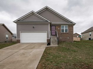 121 Paul Revere Dr, Georgetown, KY 40324