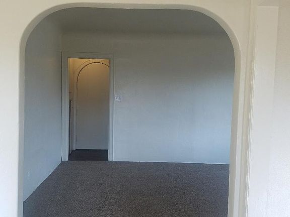 5th image of 4696 E Turner Ave