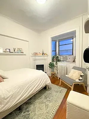Rented by CitySites Real Estate Group | media 6