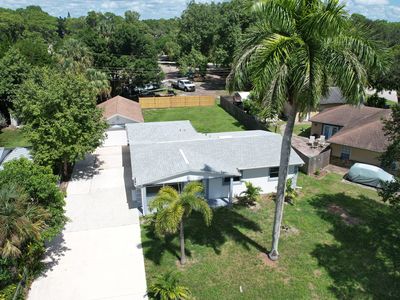 709 Pine Cone Ln, Naples, FL, 34104