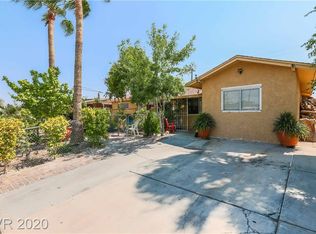 5821 Forrest Hills Ln, Las Vegas, NV 89108