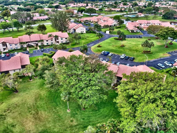 6051 Parkwalk Dr, Boynton Beach, FL 33472