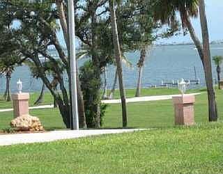 1st image of 1409 S Indian River Dr