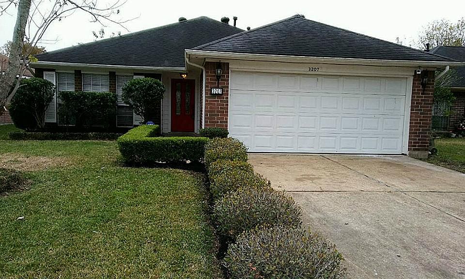 1st image of 3207 Bandell Dr