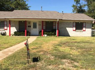 813 Waikiki Dr, Garland, TX 75043