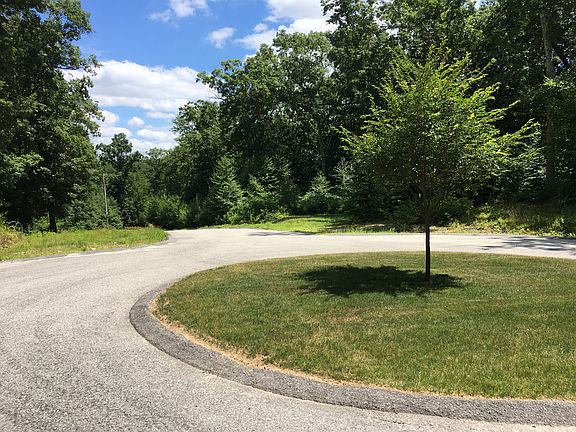 2nd image of 1 Braided Brook Ln