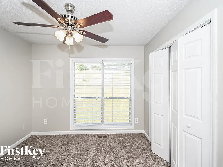7775 Poppy Dr — Photo 15