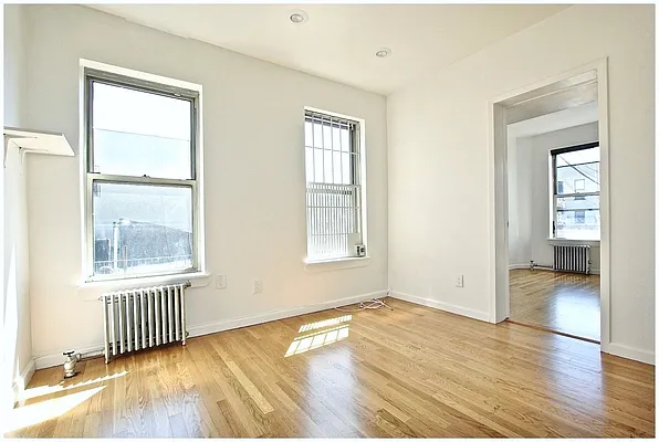 Rented by Julianna Realty Corp | media 9