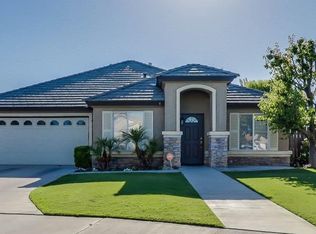 3903 Galway Bay Ct, Bakersfield, CA 93311