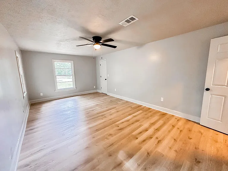 11340 Highway 12 E — Photo 12